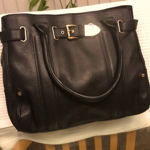 Charles David large leather handbag 👜